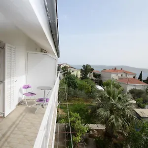 Duda Apartmán Starigrad Paklenica